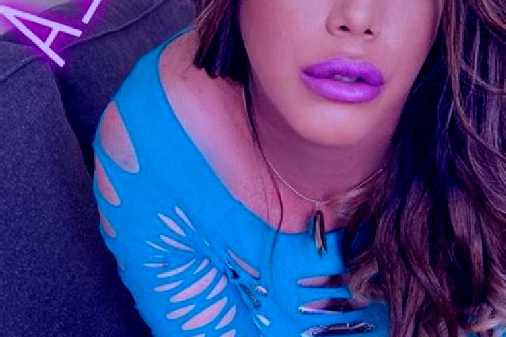 Ava, 31 — Escort in Santiago Azajo, Mexico