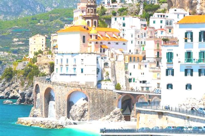 Ava, 31 — Escort in Terrigoli, Italy