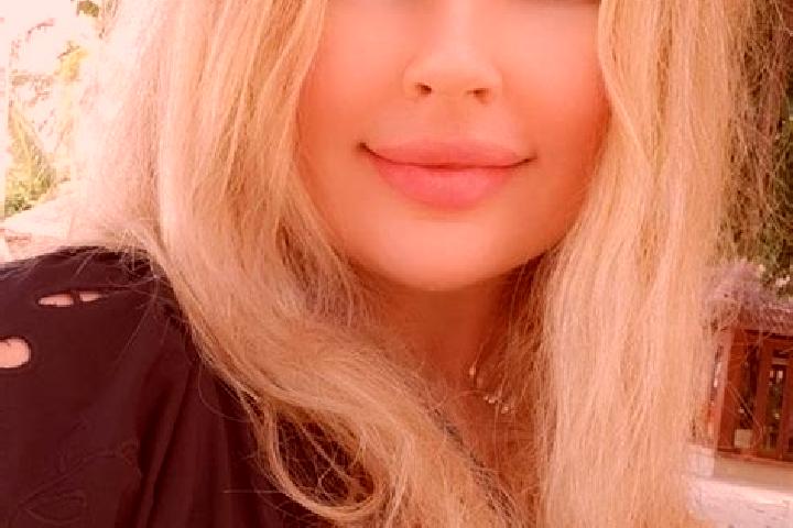 Ava, 32, a blonde amber-eyed middle eastern companion based in Yazdekan. Offering Dinner Date, Tantra, BDSM, GFE, CIM. Available for incall and outcall, over...