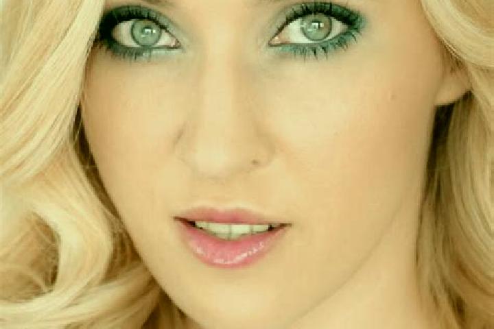 Ava, 32, a blonde green-eyed slavic companion based in Cinaralti. Offering Party Girl, Overnight, Deep French Kissing, Dinner Date. Available for incall and ...
