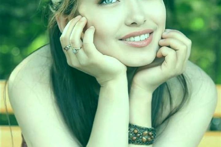 Ava, 32, a red blue-eyed asian companion based in Byera Village. Offering Couples, Girlfriend Experience, Fetish. Available for incall and outcall, day and e...