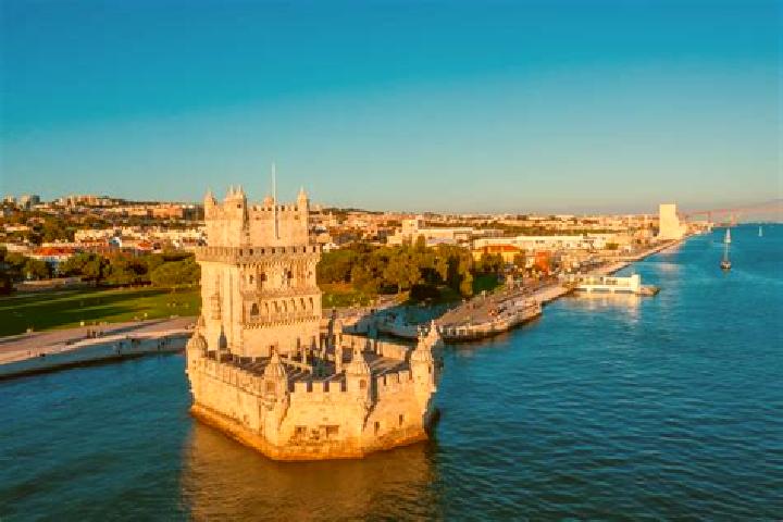 Ava, 32 — Escort in Belem, Portugal