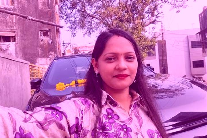 Ava, 32 — Escort in Chikhli, India