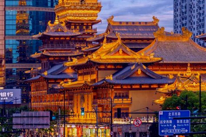 Ava, 32 — Escort in Jiang an, China
