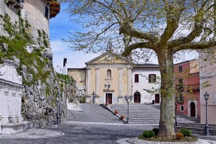 Ava, 32 — Escort in Macchiagodena, Italy