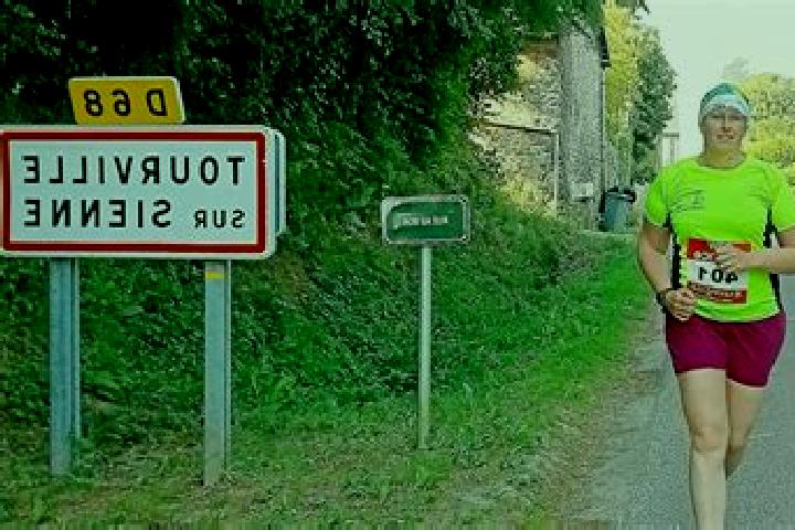 Ava, 32 — Escort in Tourville-sur-Sienne, France