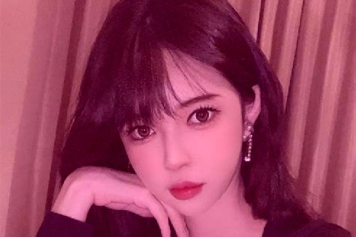 Ava, 32 — Escort in Wenshao, China