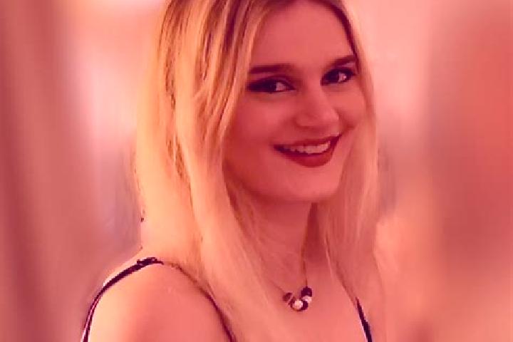 Ava, 33, a brunette green-eyed middle eastern companion based in Mabu. Offering Dinner Date, OWO, Roleplay, Travel Companion. Available for incall and outcal...