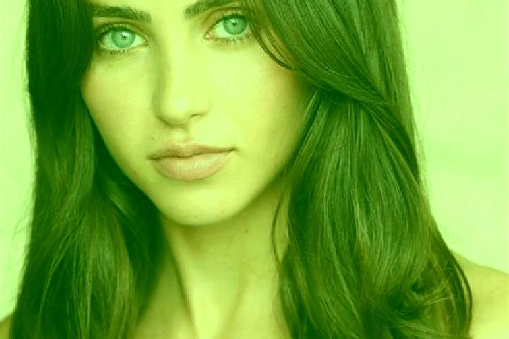 Ava, 33, a dark blonde brown-eyed latina companion based in Stadbroek. Offering GFE, 69, Massage, CIM. Available for incall and outcall, day and evening dates.