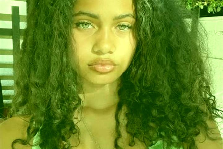 Ava, 33, a red green-eyed mixed companion based in Ruan Minor. Offering Party Girl, Striptease, BDSM, GFE. Available for incall and outcall, day and evening ...