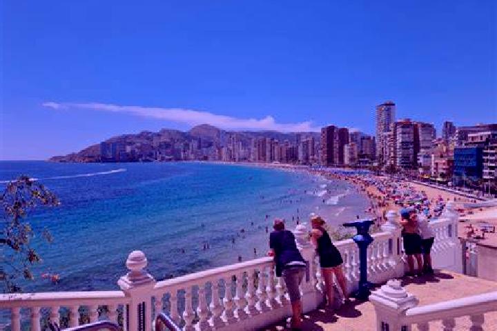 Ava, 33 — Escort in Benidorm, Spain