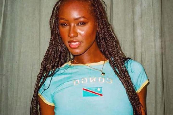 Ava, 33 — Escort in Enyelle, Congo