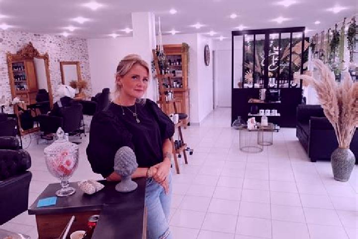 Ava, 33 — Escort in Gourville, France