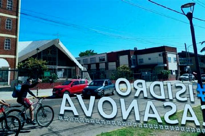 Ava, 33 — Escort in Isidro Casanova, Argentina