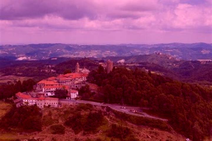 Ava, 33 — Escort in San Giorgio Scarampi, Italy