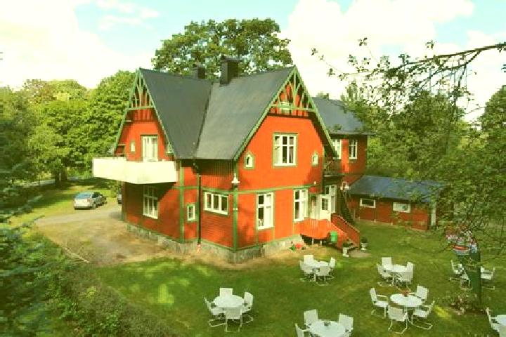 Ava, 33 — Escort in Soederbaerke, Sweden