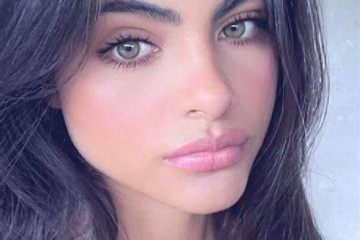 Ava, 34, a black hazel-eyed european companion based in San Margos. Offering Couples, Girlfriend Experience, CIM, Tantra, Massage. Available for incall and o...