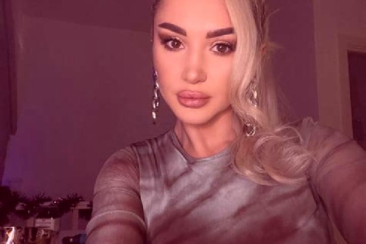 Ava, 34, a blonde brown-eyed indian companion based in Tavigliano. Offering GFE, Girlfriend Experience, Tantra, CIM, Travel Companion. Available for incall a...