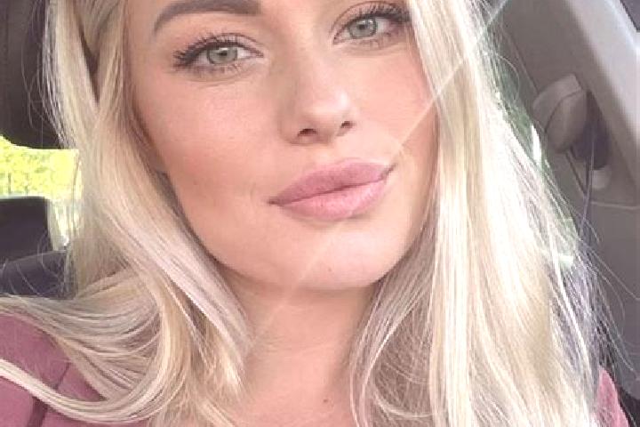 Ava, 34, a blonde hazel-eyed caucasian companion based in Querocotillo. Offering Fetish, Duos, Travel Companion. Available for incall and outcall, overnight ...