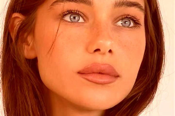 Ava, 34, a brunette brown-eyed mediterranean companion based in Mariano Colon. Offering Deep French Kissing, Dinner Date, A-Level, Tantra, Girlfriend Experie...