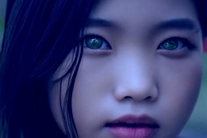 Ava, 34, a dark blonde green-eyed asian companion based in Poggio di Roio. Offering CIM, 69, Roleplay. Available for incall and outcall, day and evening dates.