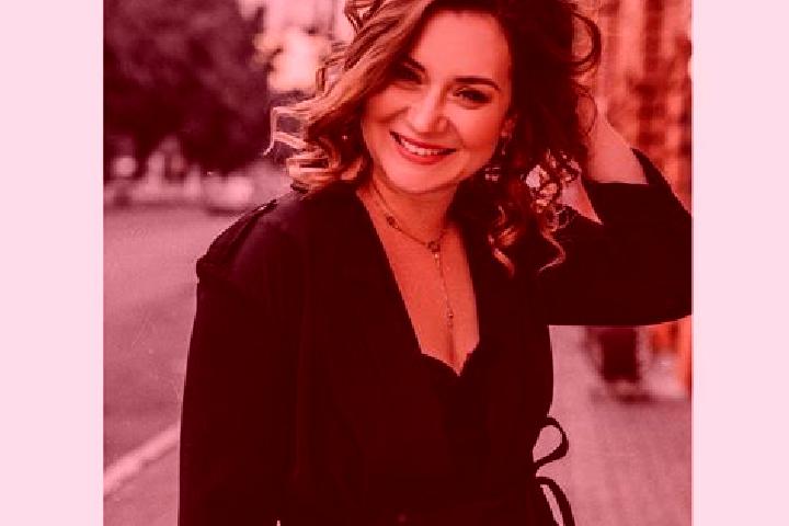 Ava, 34 — Escort in Akhtyrskiy, Russia
