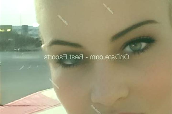 Ava, 34 — Escort in Mescal, United States