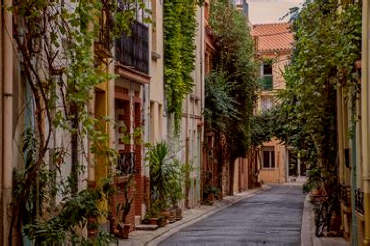 Ava, 34 — Escort in Sant Jaume dels Domenys, Spain