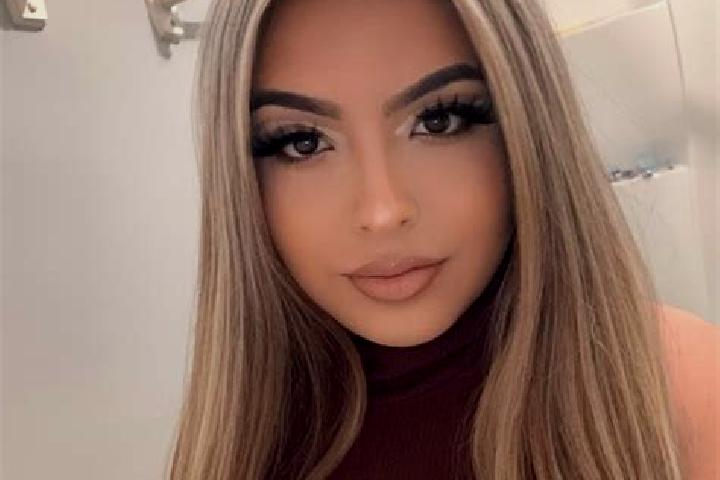 Ava, 35, a blonde grey-eyed latina companion based in Ruget. Offering Domination, Prostate Massage, Massage, Girlfriend Experience. Available for incall and ...