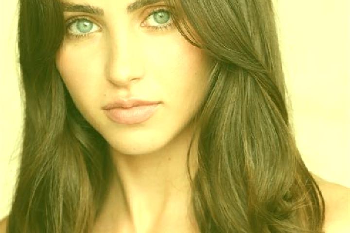 Ava, 35, a brunette amber-eyed slavic companion based in Razi. Offering CIM, Girlfriend Experience, GFE, Party Girl. Available for incall and outcall, overni...