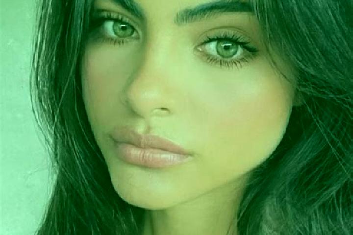 Ava, 35, a chestnut hazel-eyed indian companion based in Diangala. Offering Striptease, Overnight, Erotic Massage. Available for incall and outcall, day and ...