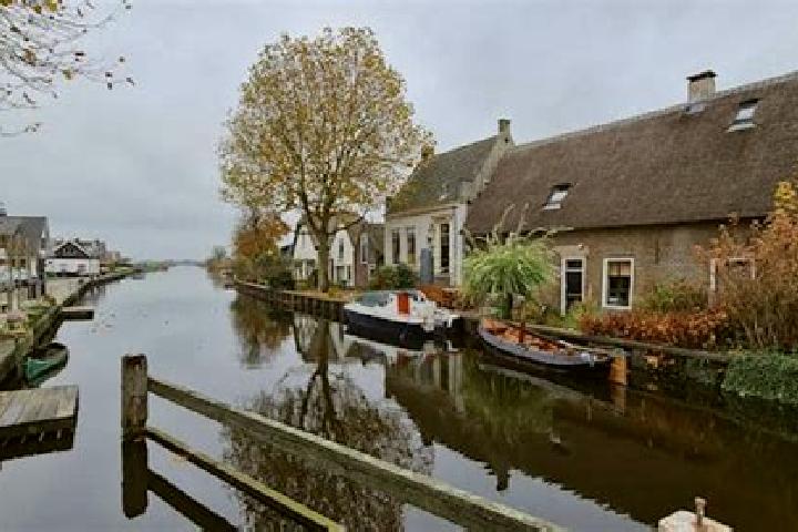 Ava, 35 — Escort in Driebruggen, Netherlands