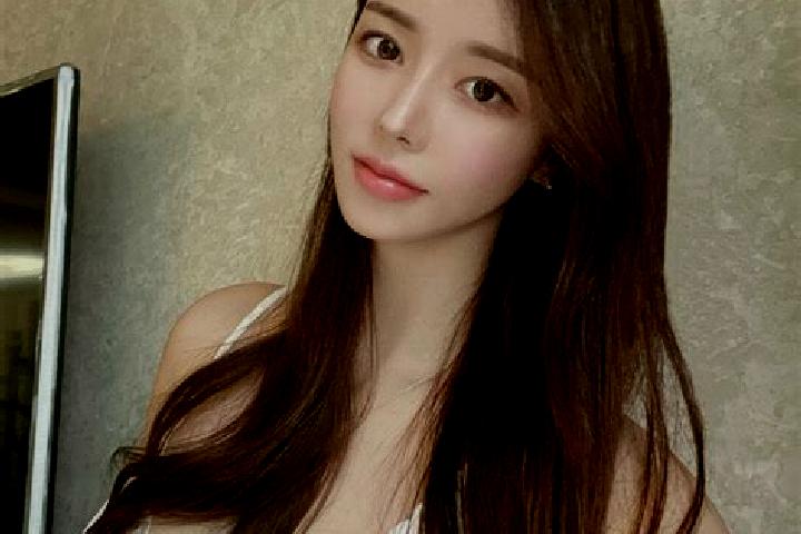 Ava, 35 — Escort in Gaigeturi, South Korea