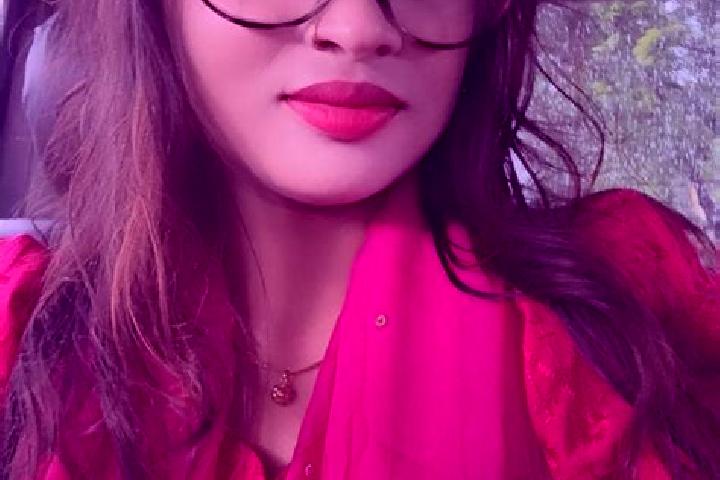 Ava, 35 — Escort in Pakhi Khanauri, India