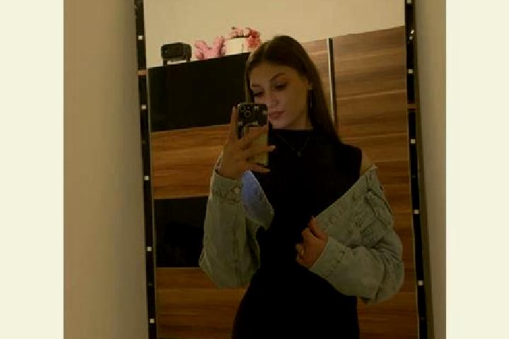 Ava, 35 — Escort in Plescuta, Romania