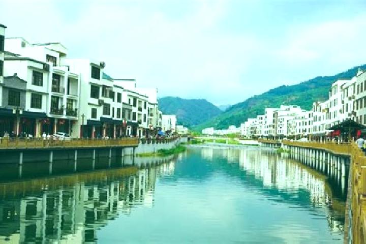 Ava, 35 — Escort in Qianpai, China