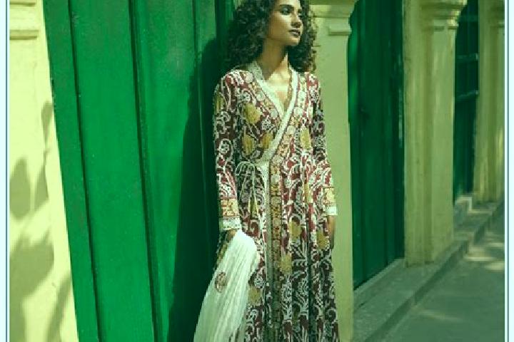 Ava, 35 — Escort in Warah, Pakistan