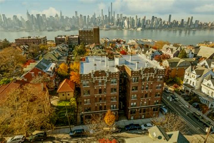 Ava, 35 — Escort in Weehawken, United States