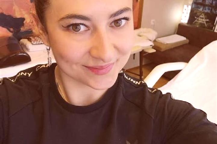 Ava, 36, a black amber-eyed mediterranean companion based in Simandre-sur-Suran. Offering Party Girl, BDSM, CIM. Available for incall and outcall, overnight ...