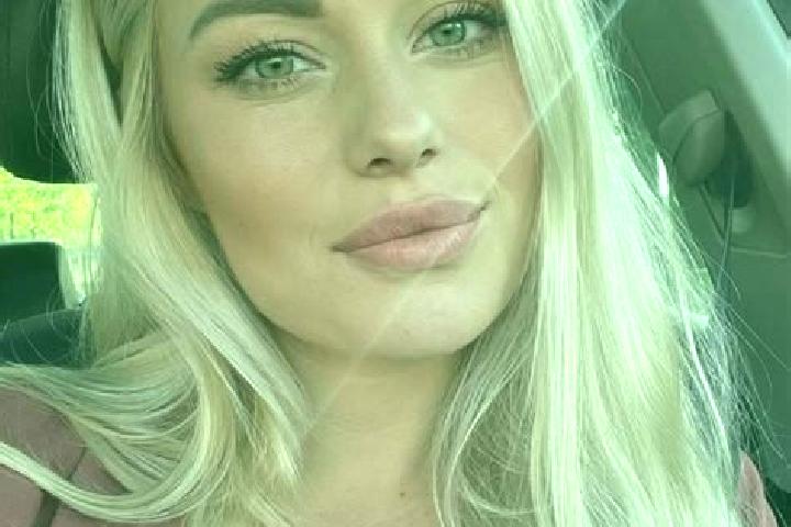 Ava, 36, a blonde hazel-eyed mediterranean companion based in Jandelsbrunn. Offering Massage, BDSM, Erotic Massage, Overnight. Available for incall and outca...