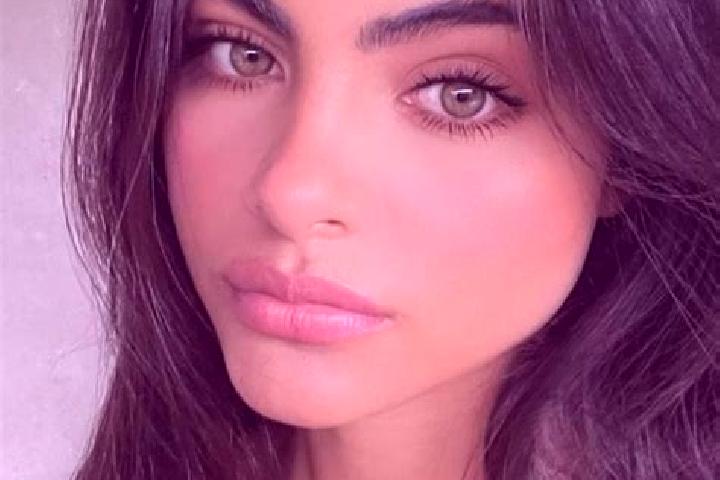 Ava, 36, a brunette grey-eyed middle eastern companion based in Key Vista. Offering CIM, Fetish, A-Level, Roleplay. Available for incall and outcall, overnig...