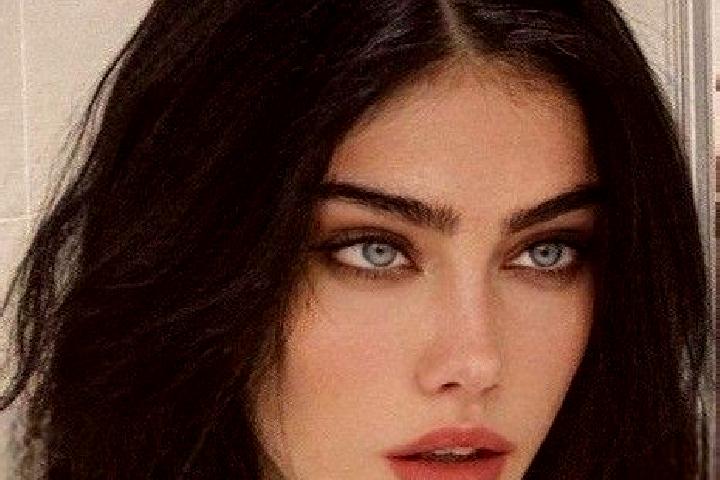 Ava, 36, a chestnut grey-eyed caucasian companion based in Wanseko. Offering OWO, A-Level, Party Girl, Massage, Deep French Kissing. Available for incall and...