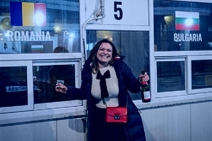 Ava, 36 — Escort in Beleti, Romania
