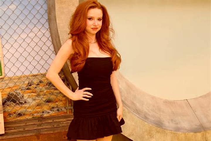 Ava, 36 — Escort in Francescas, France
