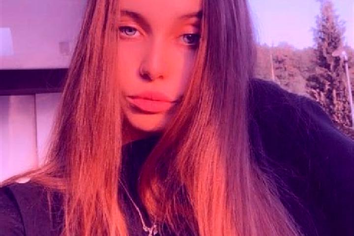 Ava, 36 — Escort in Krasna Hora, Ukraine
