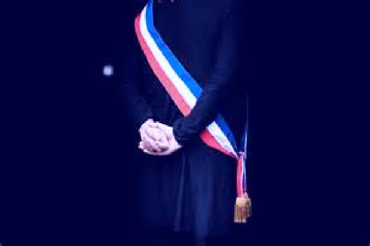 Ava, 36 — Escort in Le Fay, France