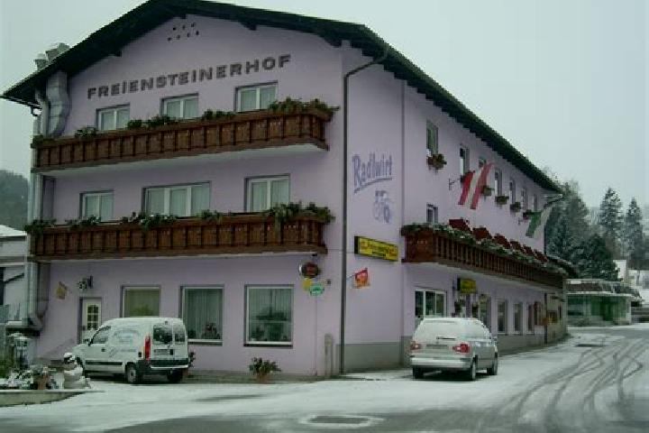 Ava, 36 — Escort in Sankt Peter-Freienstein, Austria