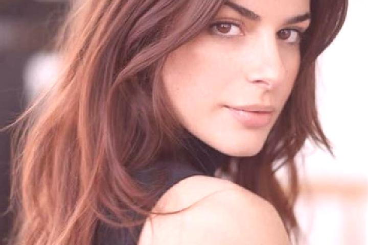 Ava, 37, a auburn brown-eyed european companion based in Montegabbione. Offering Roleplay, Tantra, 69. Available for incall and outcall, overnight bookings a...