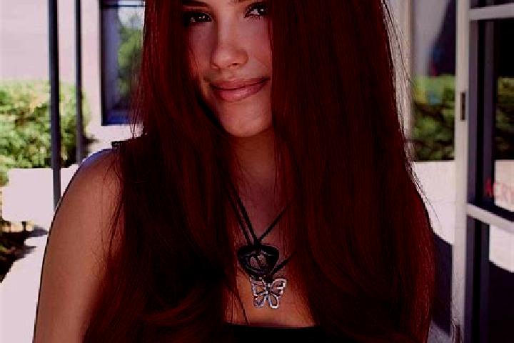 Ava, 37, a auburn dark-eyed european companion based in Coereler. Offering Roleplay, BDSM, Striptease, Dinner Date. Available for incall and outcall, overnig...