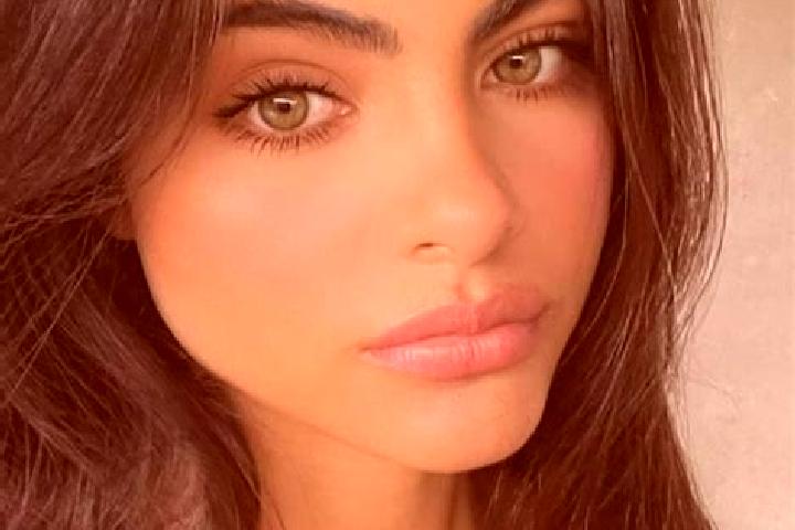 Ava, 37, a black hazel-eyed european companion based in Montoro Superiore. Offering Domination, BDSM, Overnight, Couples. Available for incall and outcall, d...